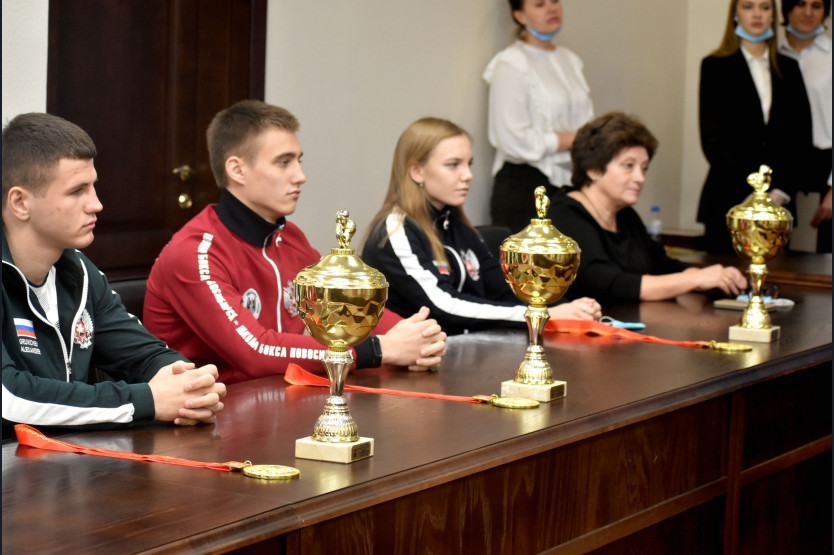 Чемпион Европы по боксу 2021